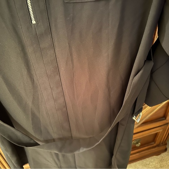 Black Express portofino shirt dress with zipper neck, size medium - Picture 3 of 4